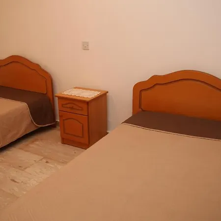 Arma Resort, 2-bed Cosy شقة Tsadha