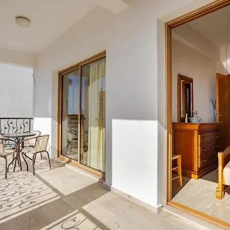 Arma Resort, 2-bed Cosy