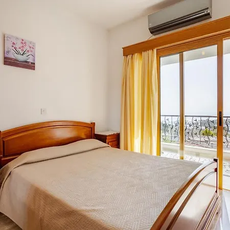 Arma Resort, 2-bed Cosy Apartament *