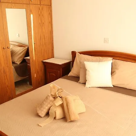 Arma Resort, 2-bed Cosy *