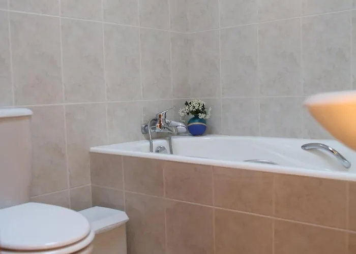 דירה Arma Resort, 2-bed Cosy Tsadha